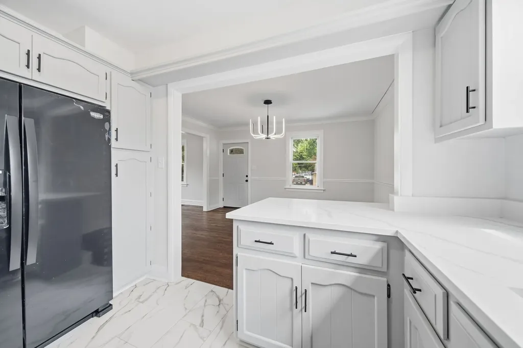 13346 Irving Avenue Blue Island IL 60406