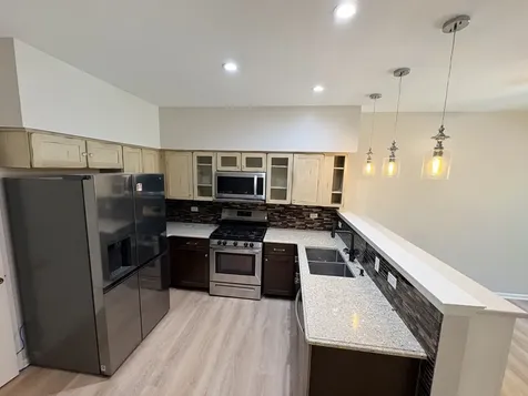 53 Braxton Lane Aurora IL 60504