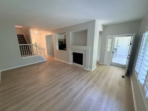 53 Braxton Lane Aurora IL 60504