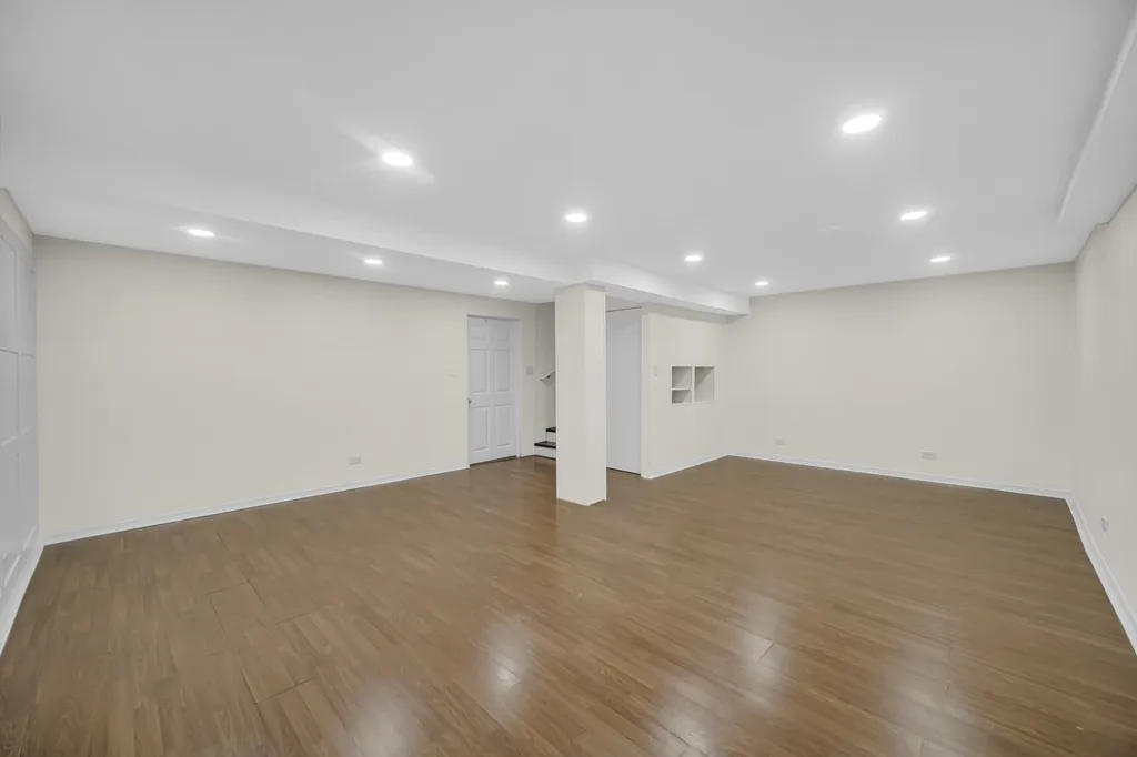 5S027 Pebble Beach Court Naperville IL 60563