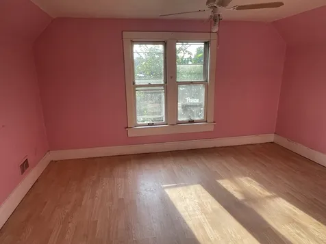15276 State Street South Holland IL 60473