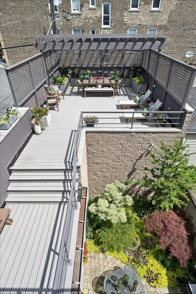 1922 West Cortland Street Chicago IL 60622