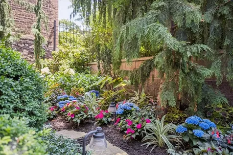 1922 West Cortland Street Chicago IL 60622