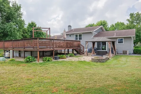 520 Cottonwood Drive Salem IL 62881