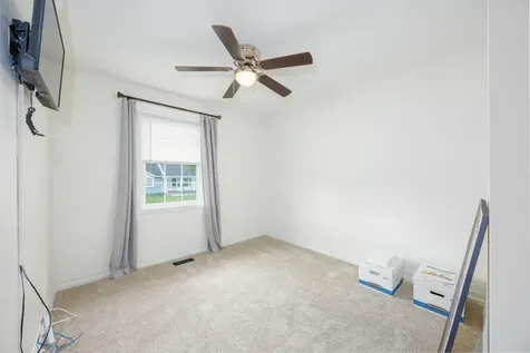 520 Cottonwood Drive Salem IL 62881