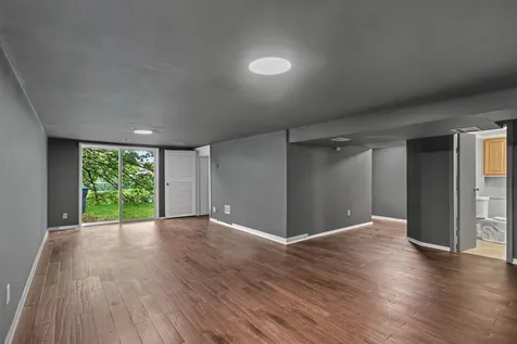 1938 Oxford Court Schaumburg IL 60194