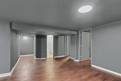 1938 Oxford Court Schaumburg IL 60194