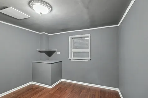 1938 Oxford Court Schaumburg IL 60194