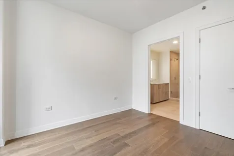 211 North Harbor Drive Chicago IL 60601