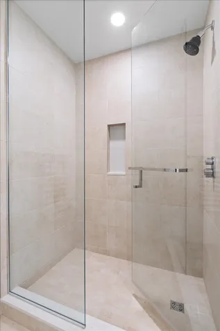 211 North Harbor Drive Chicago IL 60601