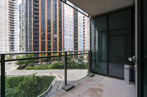 211 North Harbor Drive Chicago IL 60601