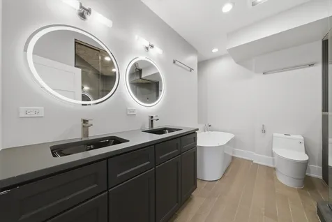 308 West Evergreen Avenue Chicago IL 60610