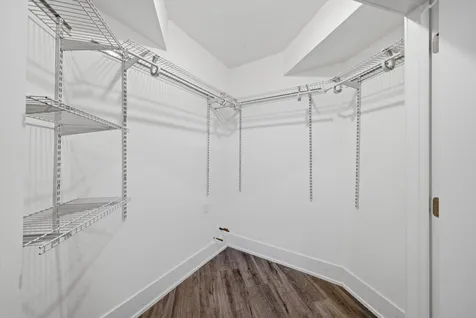 308 West Evergreen Avenue Chicago IL 60610