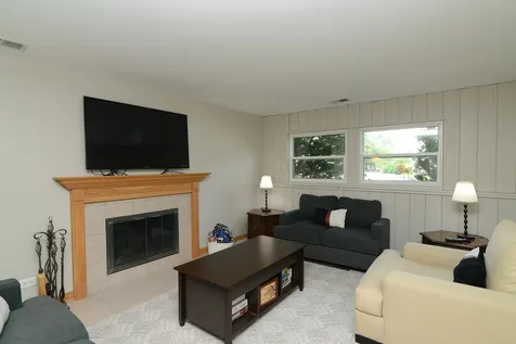 879 San Francisco Terrace Bartlett IL 60103