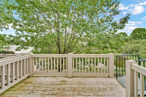 439 Bay Tree Circle Vernon Hills IL 60061