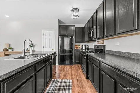 786 Bonaventure Drive Oswego IL 60543