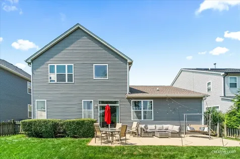 786 Bonaventure Drive Oswego IL 60543