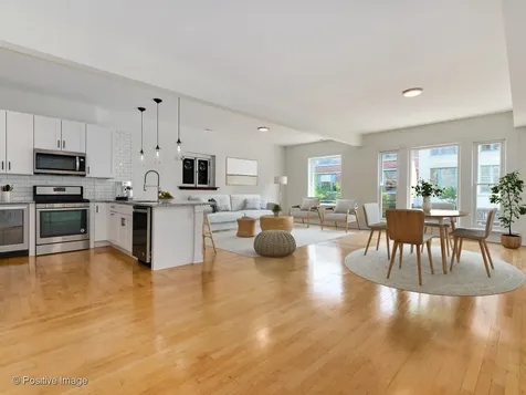 1618 West Chicago Avenue Chicago IL 60622