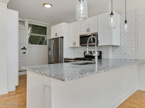 1618 West Chicago Avenue Chicago IL 60622