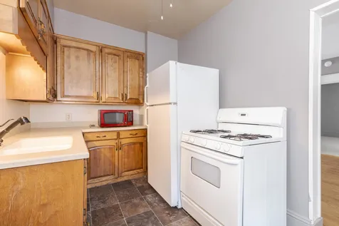 918 North Oak Street Bloomington IL 61701