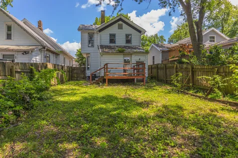 918 North Oak Street Bloomington IL 61701