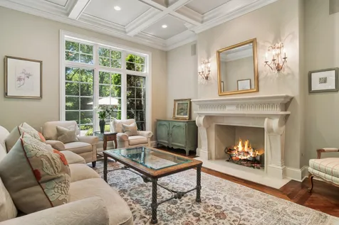 1128 Mt. Pleasant Road Winnetka IL 60093