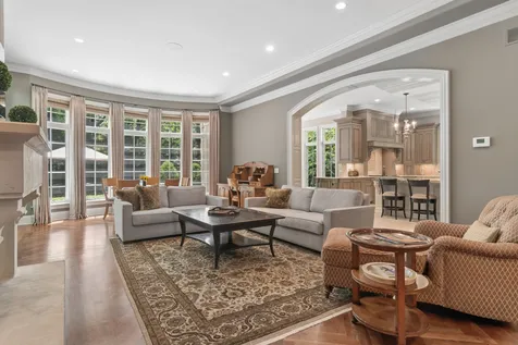 1128 Mt. Pleasant Road Winnetka IL 60093