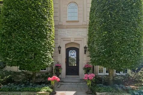 1128 Mt. Pleasant Road Winnetka IL 60093