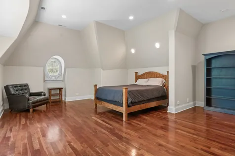 1128 Mt. Pleasant Road Winnetka IL 60093