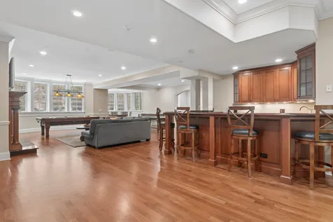 1128 Mt. Pleasant Road Winnetka IL 60093
