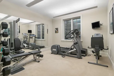 1128 Mt. Pleasant Road Winnetka IL 60093