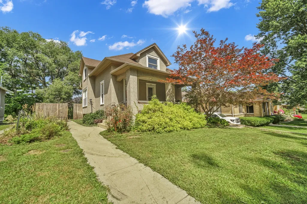 1337 Campbell Avenue Lasalle IL 61301