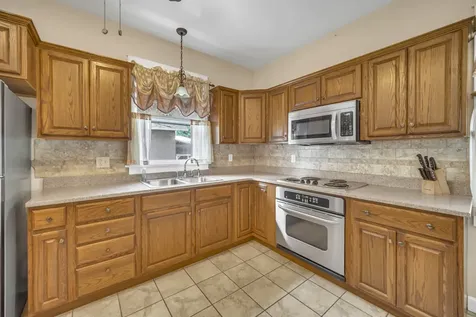 1337 Campbell Avenue Lasalle IL 61301