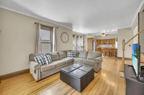 1337 Campbell Avenue Lasalle IL 61301