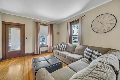 1337 Campbell Avenue Lasalle IL 61301