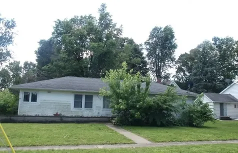 515 East Washington Street Hoopeston IL 60942