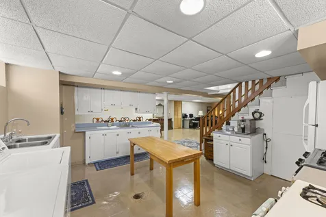 261 South Mayfair Place Chicago Heights IL 60411
