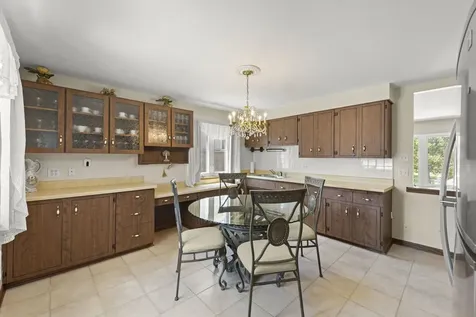 261 South Mayfair Place Chicago Heights IL 60411