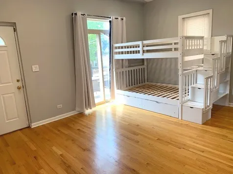 1327 West Walton Street Chicago IL 60642