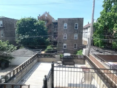 1327 West Walton Street Chicago IL 60642