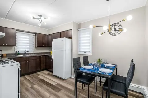 816 West Saint James Street Arlington Heights IL 60005