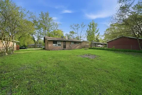 2934 Nottingham Avenue Markham IL 60428