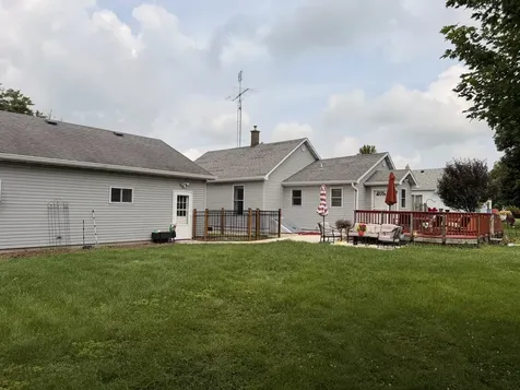 310 South 2nd Street Standard IL 61363