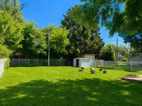 1241 South Elmwood Avenue Waukegan IL 60085