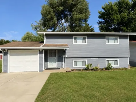 1241 South Elmwood Avenue Waukegan IL 60085