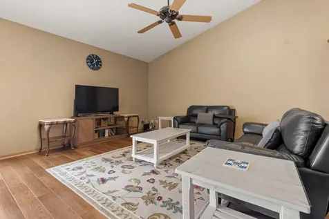 1440 Brady Lane Rockford IL 61108