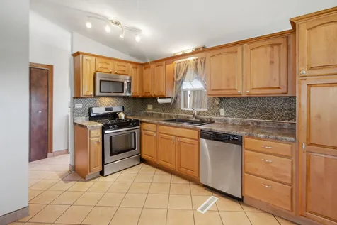 1603 Avalon Avenue Joliet IL 60435
