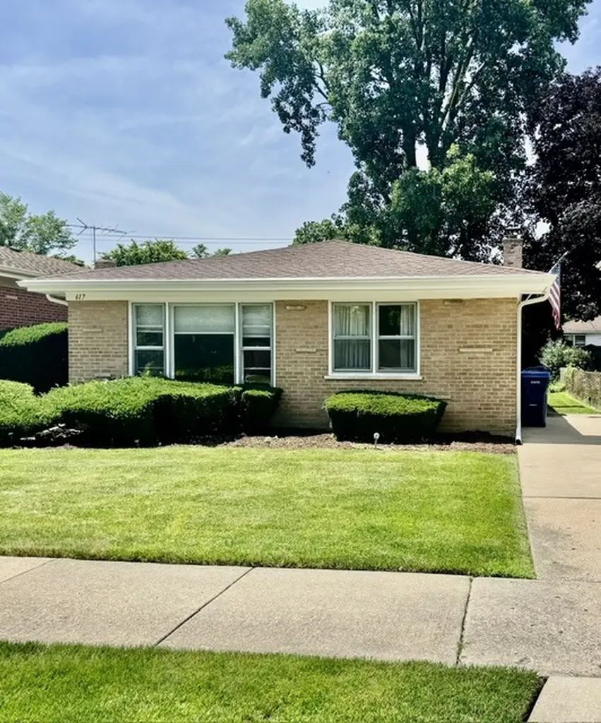 617 Lavergne Avenue Wilmette IL 60091