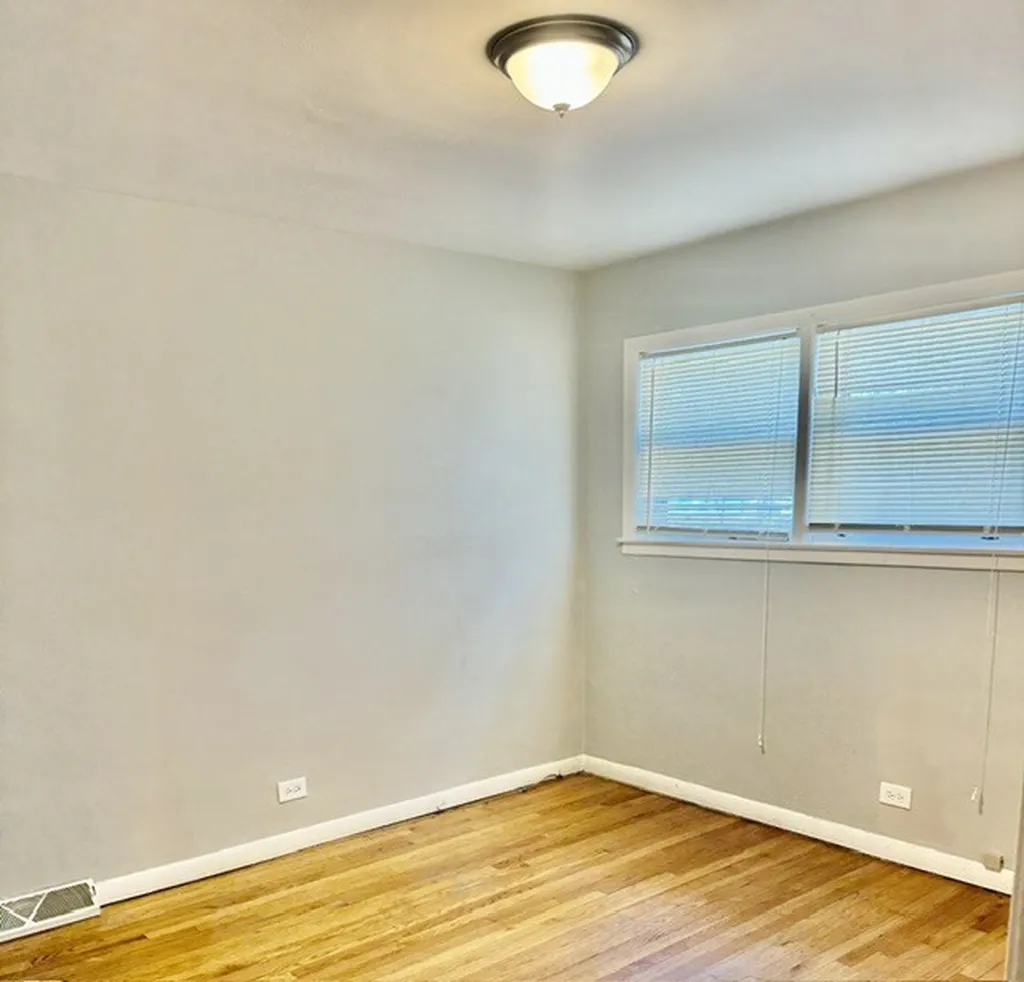 617 Lavergne Avenue Wilmette IL 60091