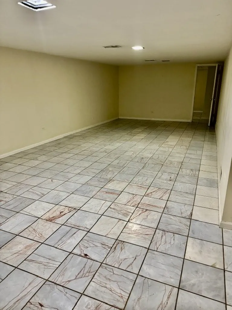 617 Lavergne Avenue Wilmette IL 60091
